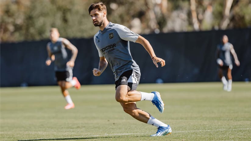 LAFC Loans Forward Mario González to Sporting De Gijón of Spain’s LaLiga 2