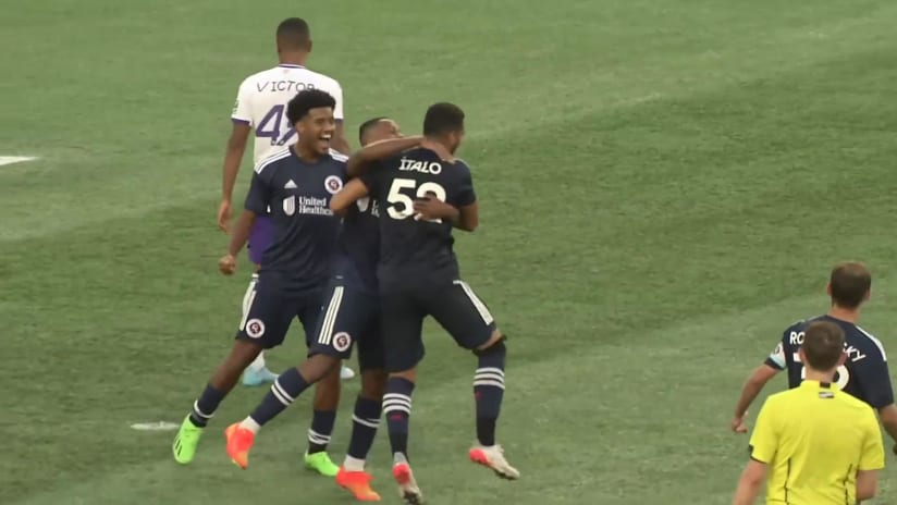 GOAL: Ítalo, New England Revolution II - 53rd minute