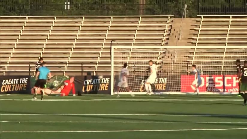GOAL: Dawson McCartney, Timbers2 - 57th minute