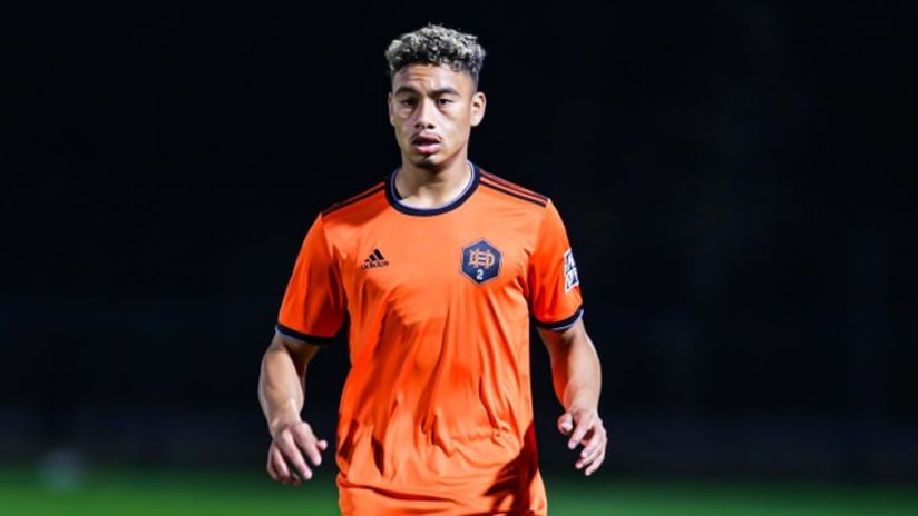 Hat trick hero Roberto Avila leads Dynamo Dos to third straight win