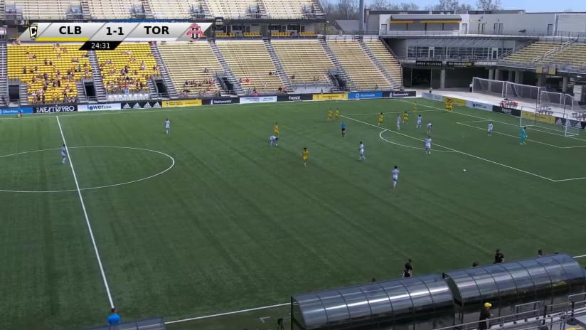 GOAL: Jacen Russel-Rowe, Columbus Crew 2 - 25th minute