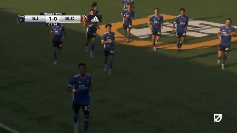 GOAL: Miles Robinson, Earthquakes II - 2nd minute