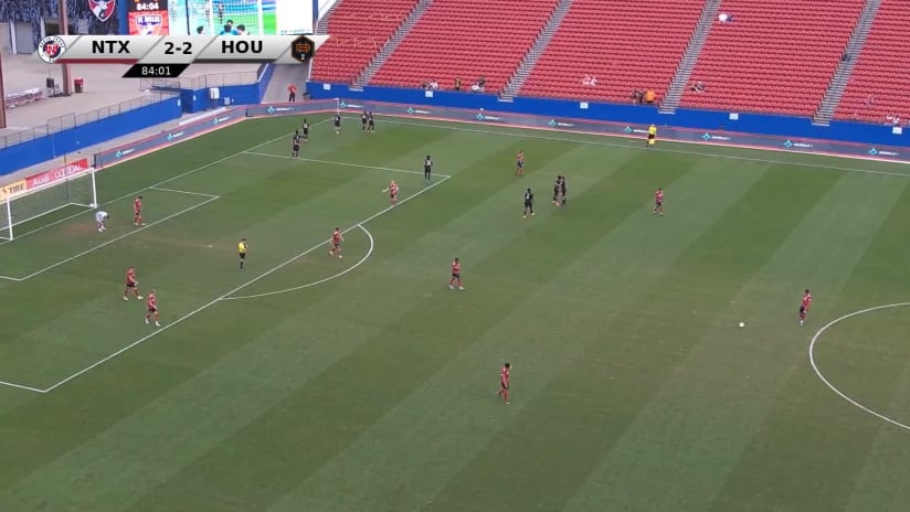 GOAL: Roberto Avila, Houston Dynamo 2 - 84th minute