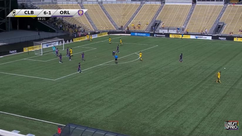 GOAL: Isaac Angking, Columbus Crew 2 - 84th minute