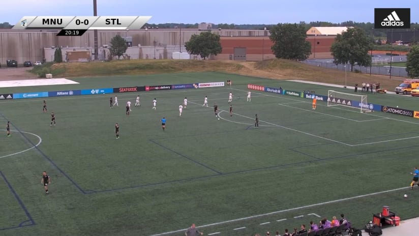 GOAL: Josh Dolling, St Louis CITY2 - 21st minute