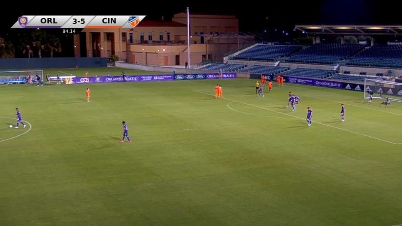 GOAL: Andrew Akindele, FC Cincinnati 2 - 85th minute