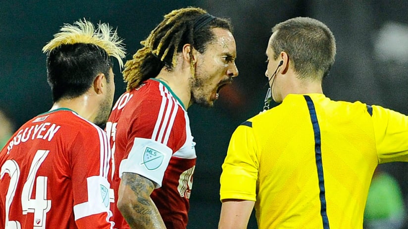 Jermaine Jones - New England Revolution - Yelling at ref