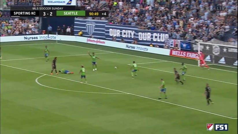 Jimmy Medranda with a Woodwork vs. Seattle Sounders FC