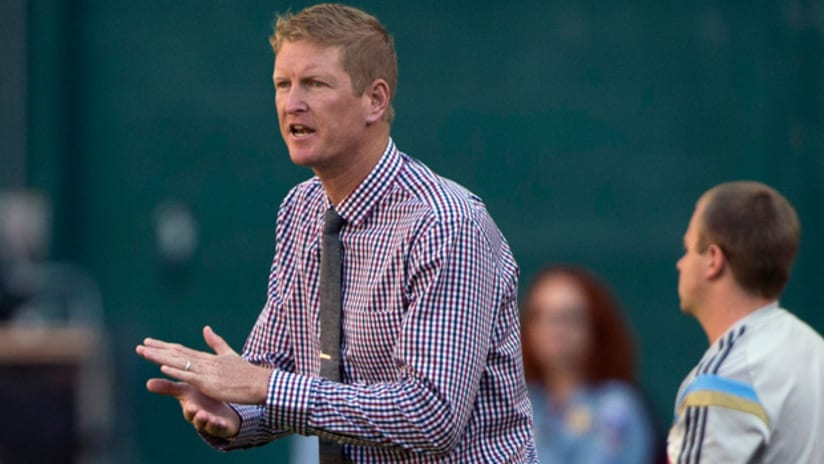 Jim Curtin claps to the Philadelphia Union