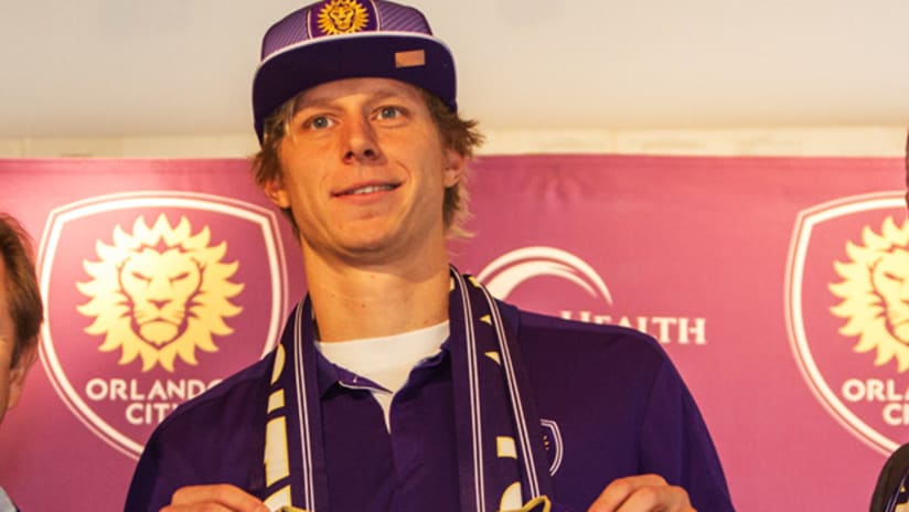 Brek Shea signs with Orlando City