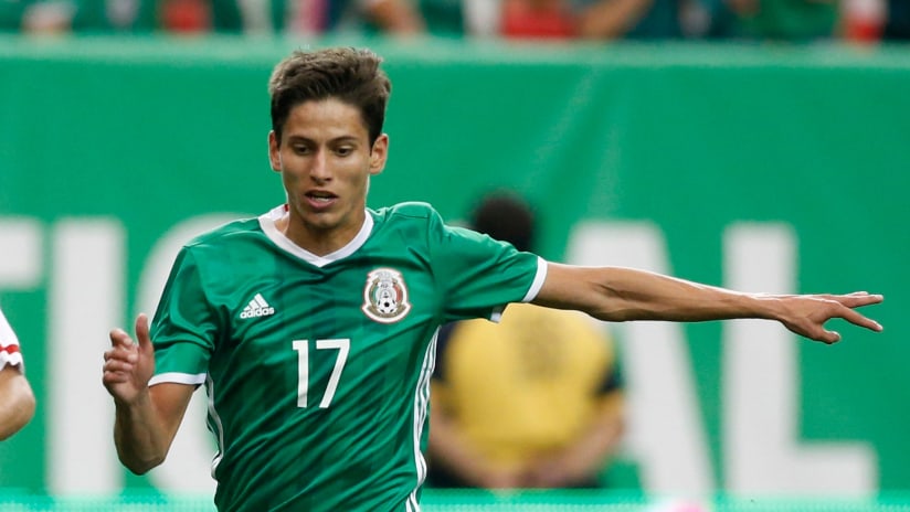 Jurgen Damm - Mexico - Dribbling