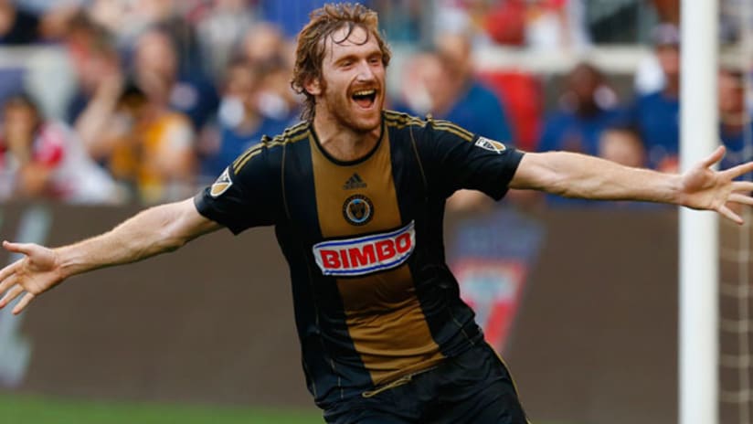 Philadelphia Union's Fernando Aristeguieta celebrates his winning penalty in the Open Cup against New York