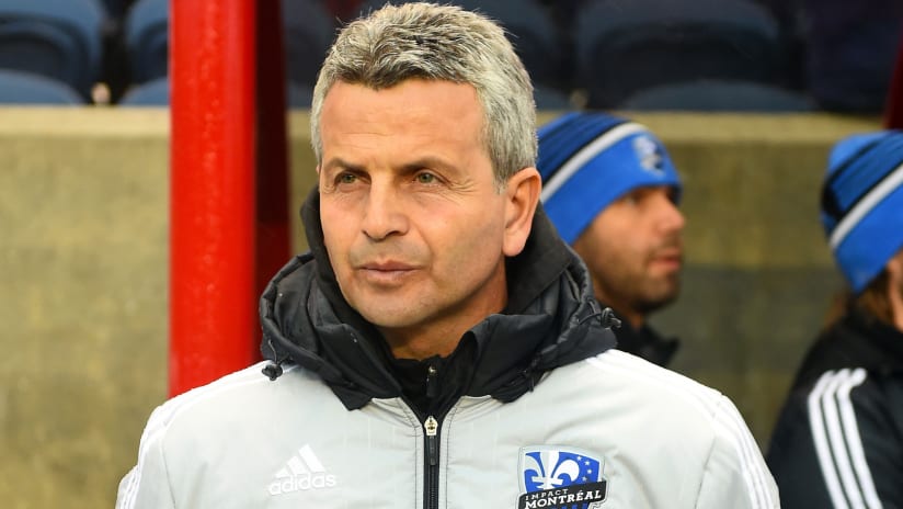 Frank Klopas, Montreal Impact, in warm jacket