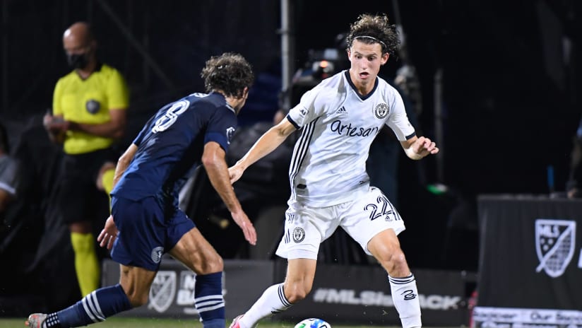 Brenden Aaronson - on the ball - Philadelphia Union