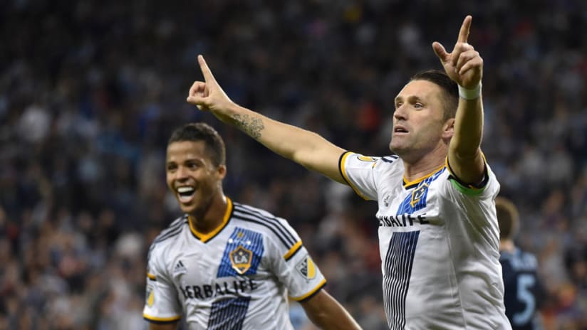 Robbie Keane, Giovani dos Santos - LA Galaxy - Celebration