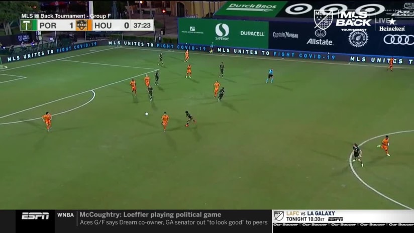 CHANCE CREATED: Darwin Quintero, Houston Dynamo - 38th minute