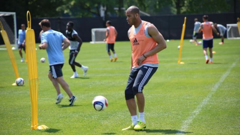 Oguchi Onyewu training with New York City FC on May 26, 2015