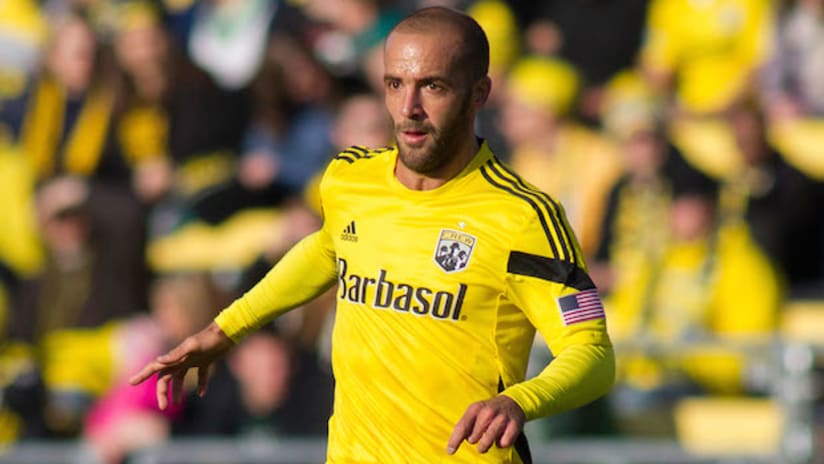 Federico Higuain looks to make a pass