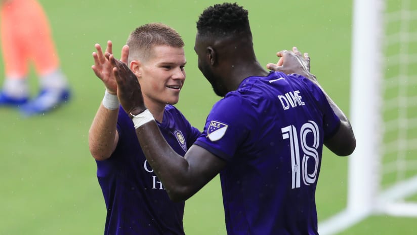 Chris Mueller - Daryl Dike - Orlando City - celebrate a goal