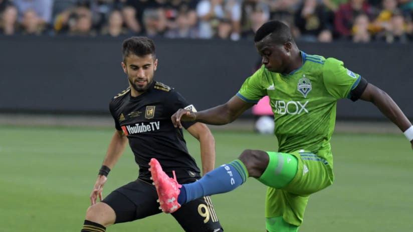 Nouhou - Diego Rossi - Seattle Sounders LAFC