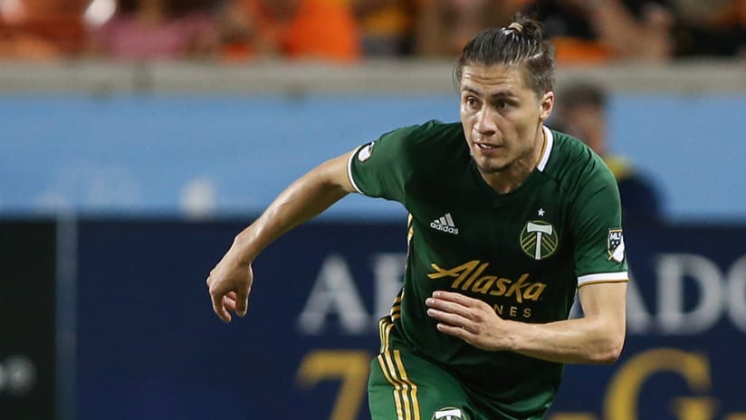Jorge Villafana - Portland Timbers - head up