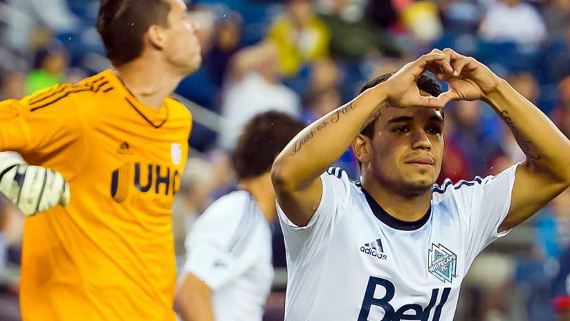 Cristian Techera - Vancouver Whitecaps FC - Heart shaped hands