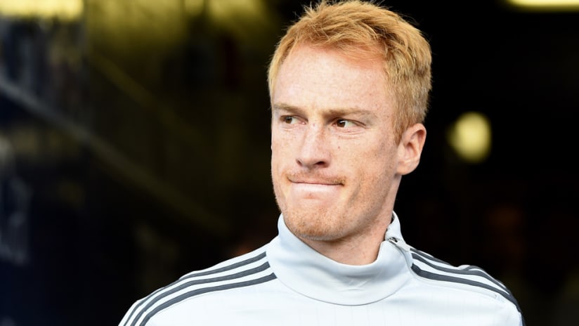 Jeff Larentowicz - Chicago Fire - warmup - closeup