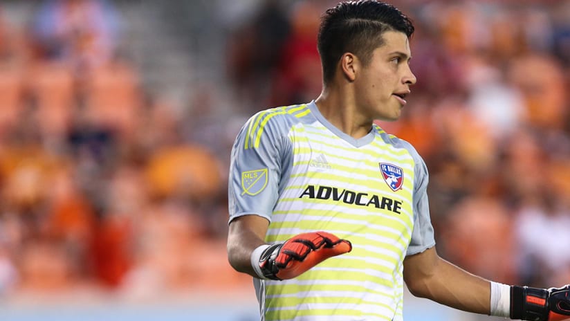 Jesse Gonzalez - FC Dallas - closeup, calm