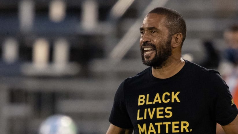 Robin Fraser - Colorado Rapids - Standing on sideline