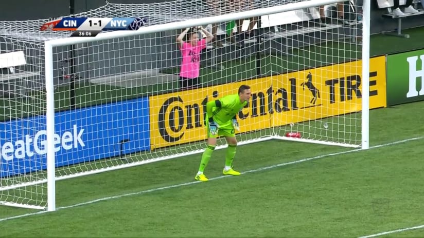 PK SAVE: Przemyslaw Tyton saves a penalty for Cincinnati 