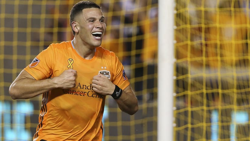 Christian Ramirez - Houston Dynamo - goal celebration