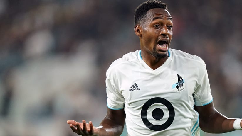 Mason Toye - Minnesota United - shoulder shrug
