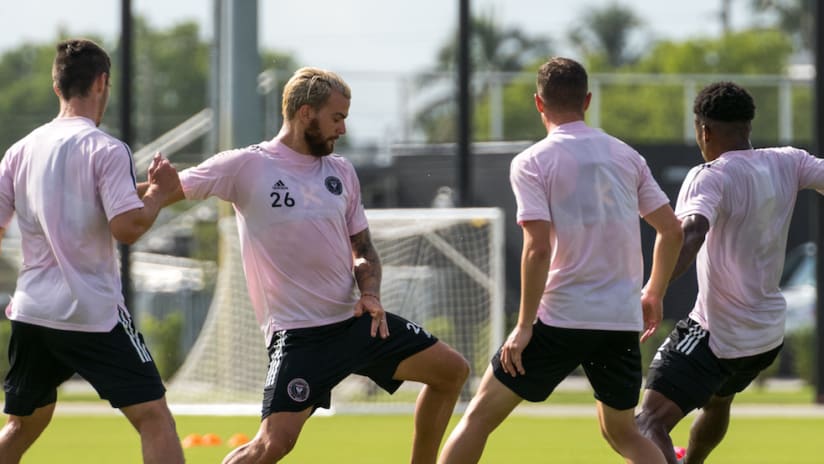 Leandro Gonzalez Pirez training with Inter Miami CF