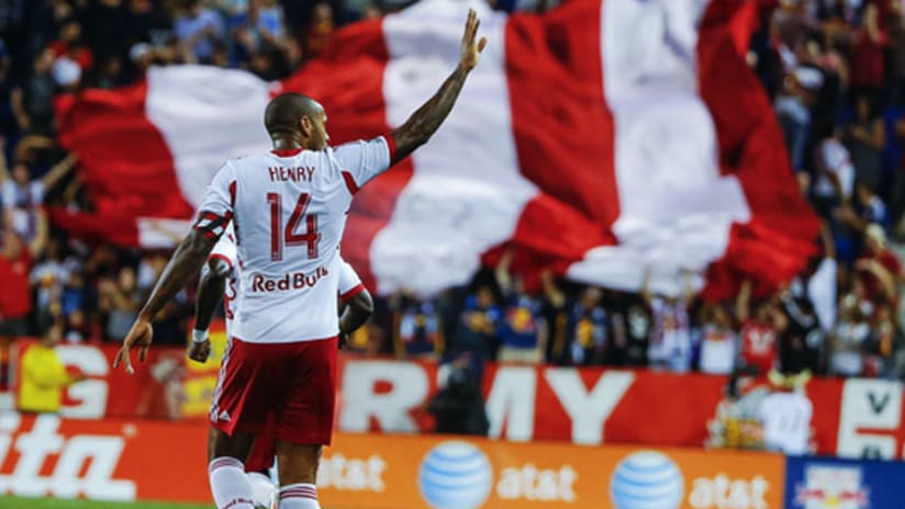 The Hand of ... Henry? One blog has the "proof" in Bradley Wright-Phillips' goal vs. DC United | SIDELINE