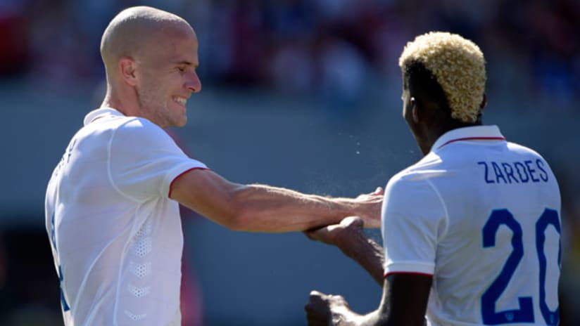 Michael Bradley and Gyasi Zardes after olimpico against Panama