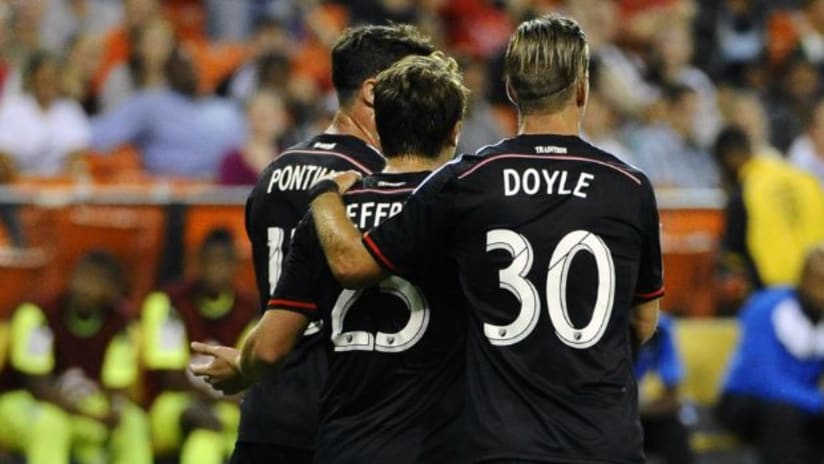 D.C. United celebrate Jared Jeffrey's goal vs. Arabe Unido