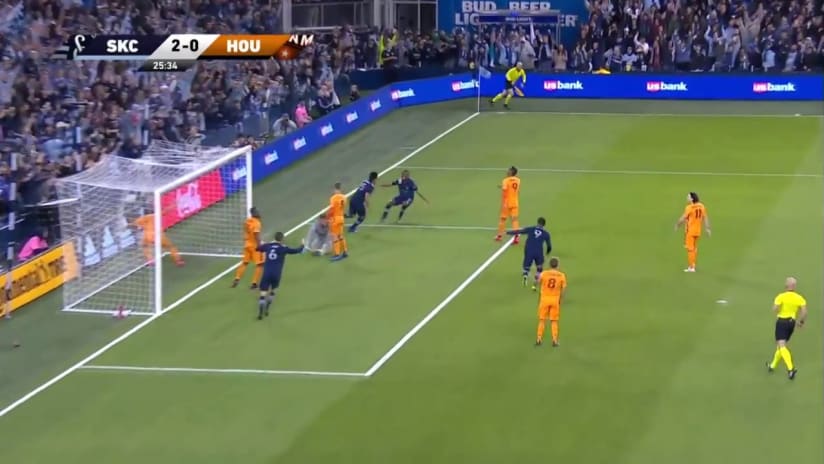 Goal: Roger Espinoza