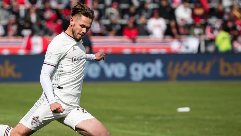 Sam Nicholson - Colorado Rapids - Kicking ball