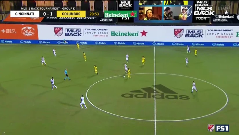 GOAL: Gyasi Zardes, Columbus Crew SC - 30th minute