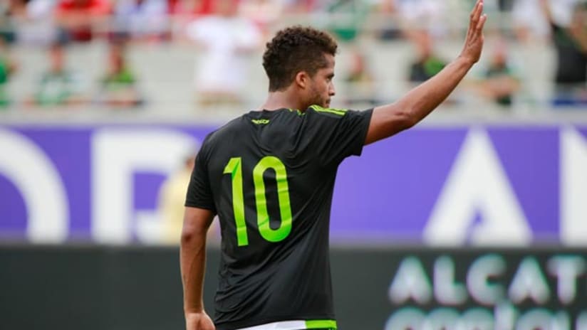 Giovani Dos Santos in a June 2015 friendly for Mexico