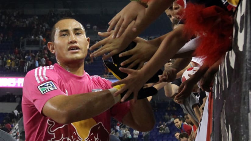 New York Red Bulls goalkeeper Luis Robles's long journey to Germany, to obscurity, and back