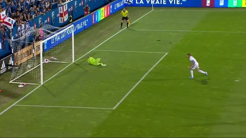 PK GOAL: Reto Ziegler buries penalty kick