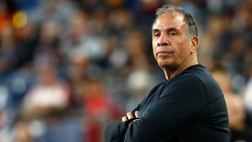 Bruce Arena - side profile - glare