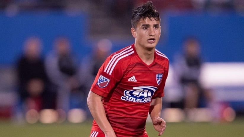 FC Dallas' Mauro Diaz tracks the ball