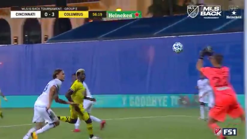 SAVE: Przemyslaw Tyton, FC Cincinnati - 56th minute