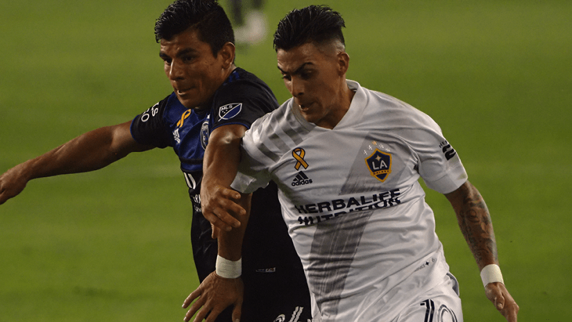 Cristian Pavon, Nick Lima - LA Galaxy, San Jose Earthquakes - Close up