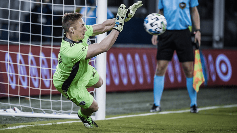 Tim Melia - 2020 - close up saving PK