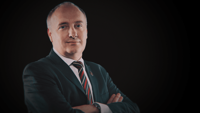 Darren Eales - portrait against black background - use only for special posts