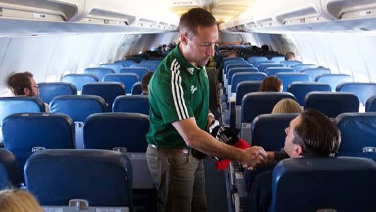Portland Timbers fans get engaged, then travel to Toronto with team | SIDELINE -