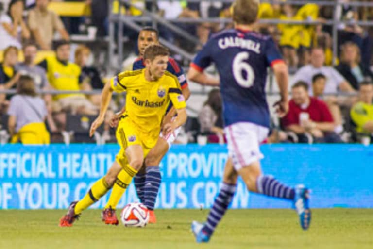 Columbus Crew SC's Wil Trapp undergoing evaluation for concussion symptoms, doubtful vs. Revs -